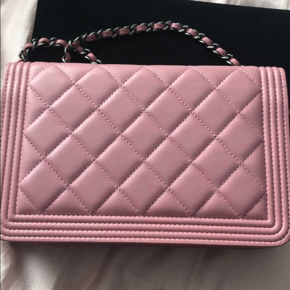 Chanel boybag wallet on a chain - Picture 5 of 5